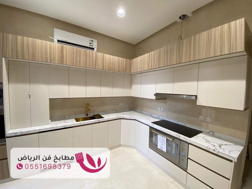 فني مطابخ شمال الرياض لتركيب مطابخ فاخرة وعالية الجودة